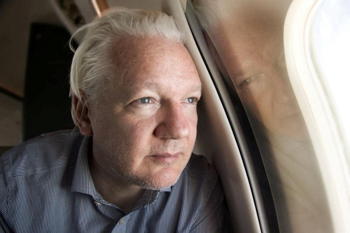 WikiLeaks Founder Julian Assange Stops in Bangkok on His Way to US Court and Later Freedom