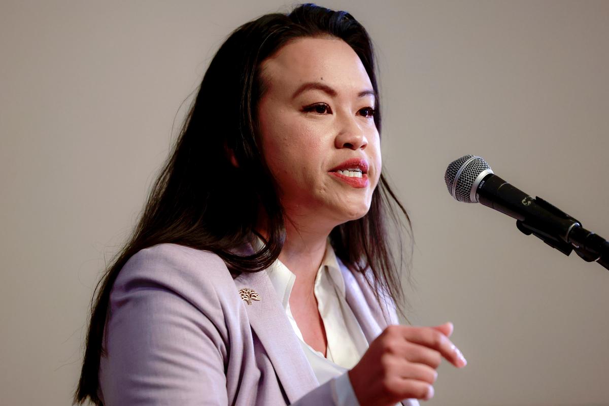 Oakland Mayor Speaks Out 4 Days After FBI Raid, Attorney Resigns