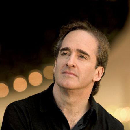 American conductor James Conlon, 2015, Todd Rosenberg. (<a href="https://en.wikipedia.org/wiki/James_Conlon" target="_blank" rel="nofollow noopener">James Conlon</a>/<a href="https://en.wikipedia.org/wiki/James_Conlon#/media/File:American_Conductor_James_Conlon.jpg" target="_blank" rel="nofollow noopener">CC BY-SA</a><span style="color: #000000;"><a href="https://en.wikipedia.org/wiki/James_Conlon#/media/File:American_Conductor_James_Conlon.jpg" target="_blank" rel="nofollow noopener"> 3.0</a>)</span>