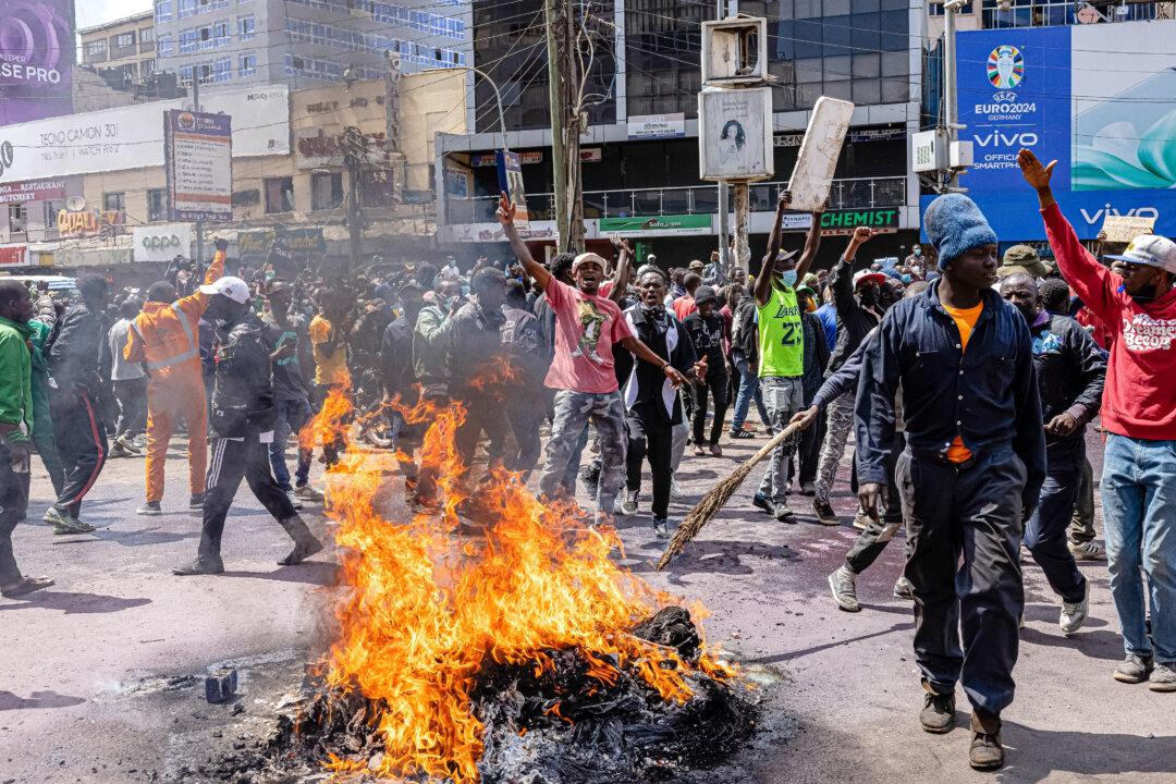 Deadly Violence in Kenya Threatens Ruto’s American Dream