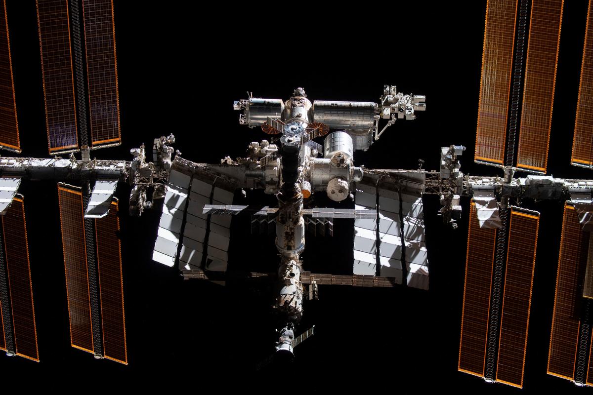 NASA Taps Elon Musk’s SpaceX to Bring International Space Station out of Orbit in a Few More Years