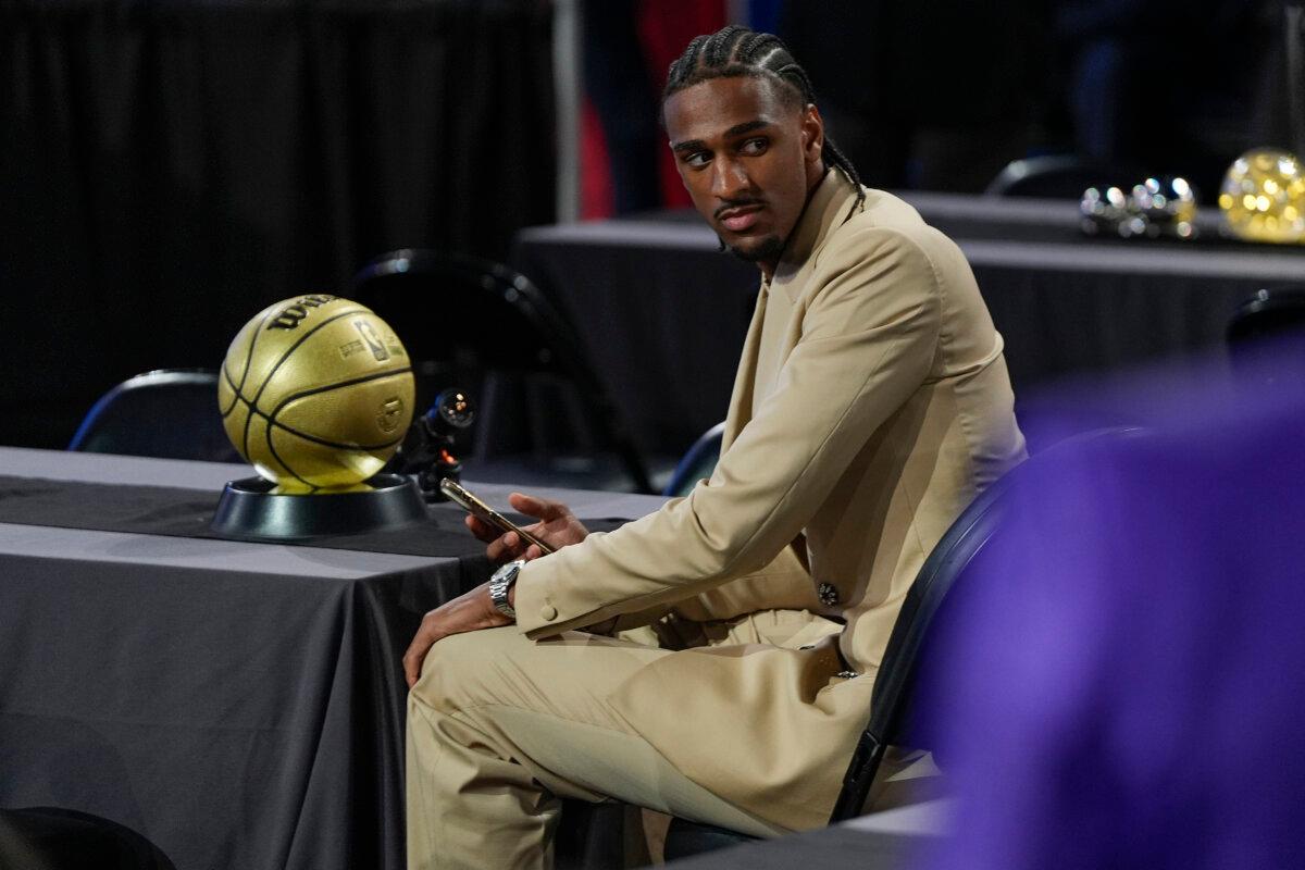 Alex Sarr waits for the start of the NBA basketball draft in New York on June 26, 2024. (Julia Nikhinson/AP Photo)