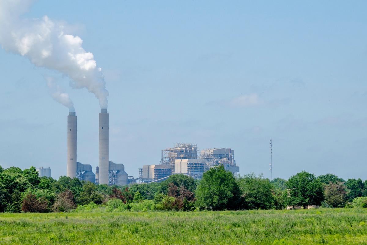 West Virginia Leads Coalition Seeking to Block EPA’s Coal-Fired Plant Rule
