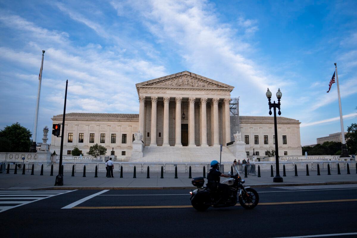 The U.S. Supreme Court in Washington on June 25, 2024. (Madalina Vasiliu/The Epoch Times)