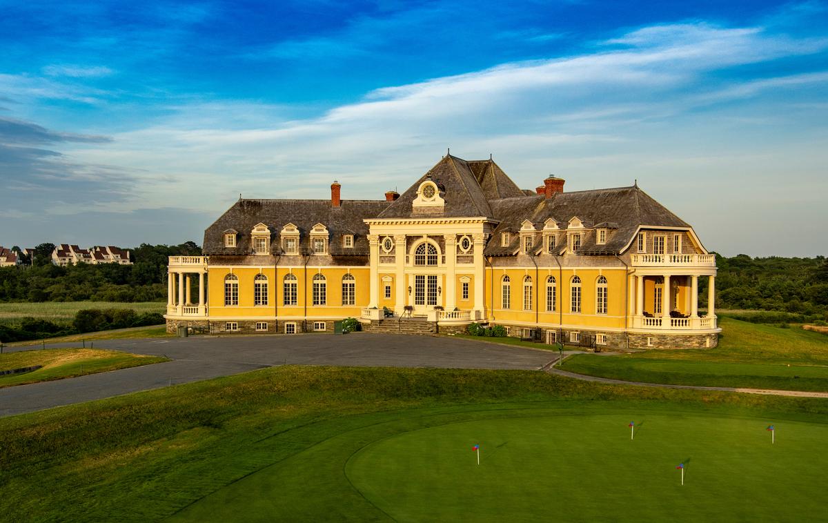 US Senior Open Tees Off at Newport Country Club