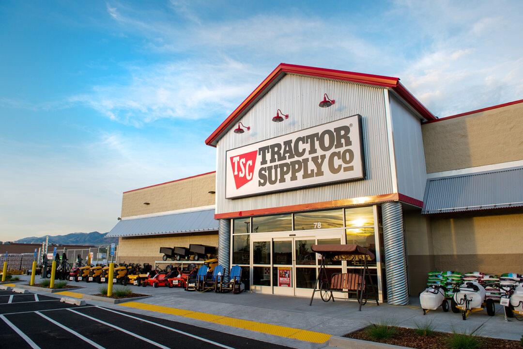 Tractor Supply Backs Away From DEI Initiatives After Boycott