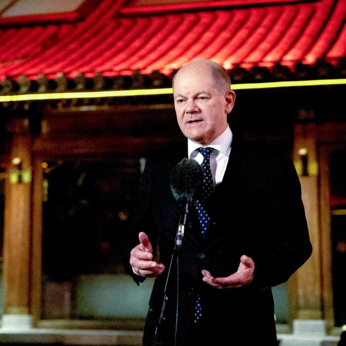 German Chancellor Scholz Gives Statement on Prisoner Swap