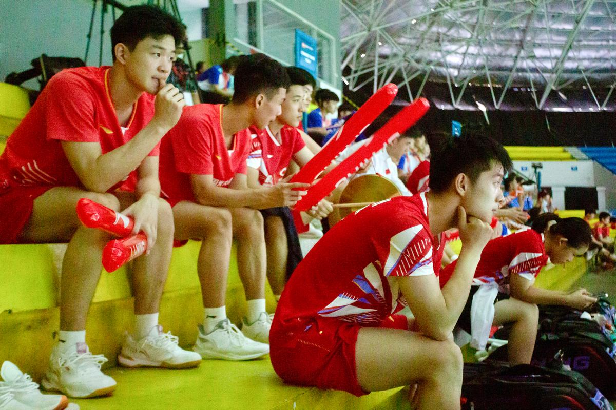 17-Year-Old Chinese Player Dies After Collapsing During Badminton Match in Indonesia