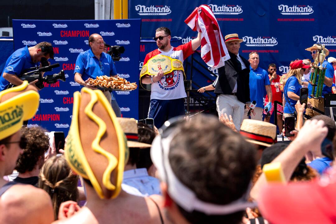 Bertoletti, Sudo Win Nathan’s Hot Dog Eating Contest, Absent Longtime Champ