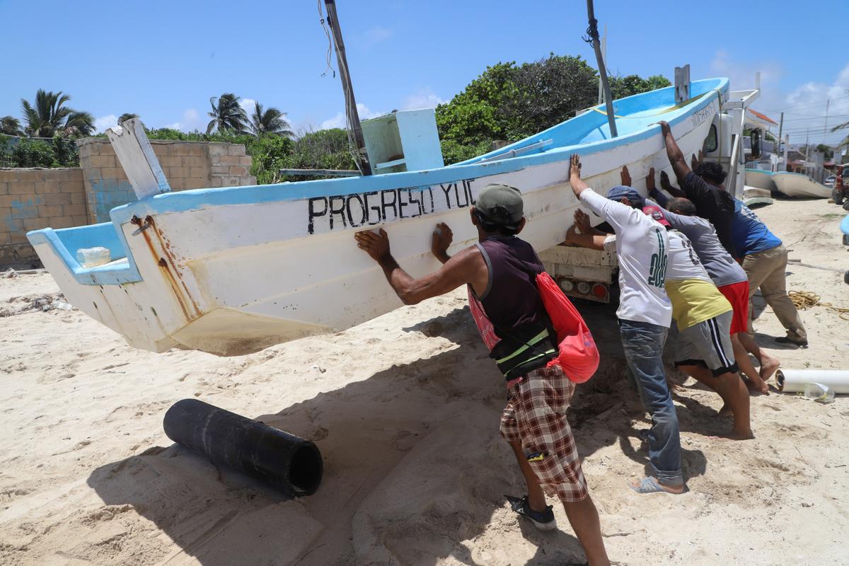 Hurricane Beryl Makes Landfall on Mexico’s Caribbean Coast Near Tulum as Category 2 Storm