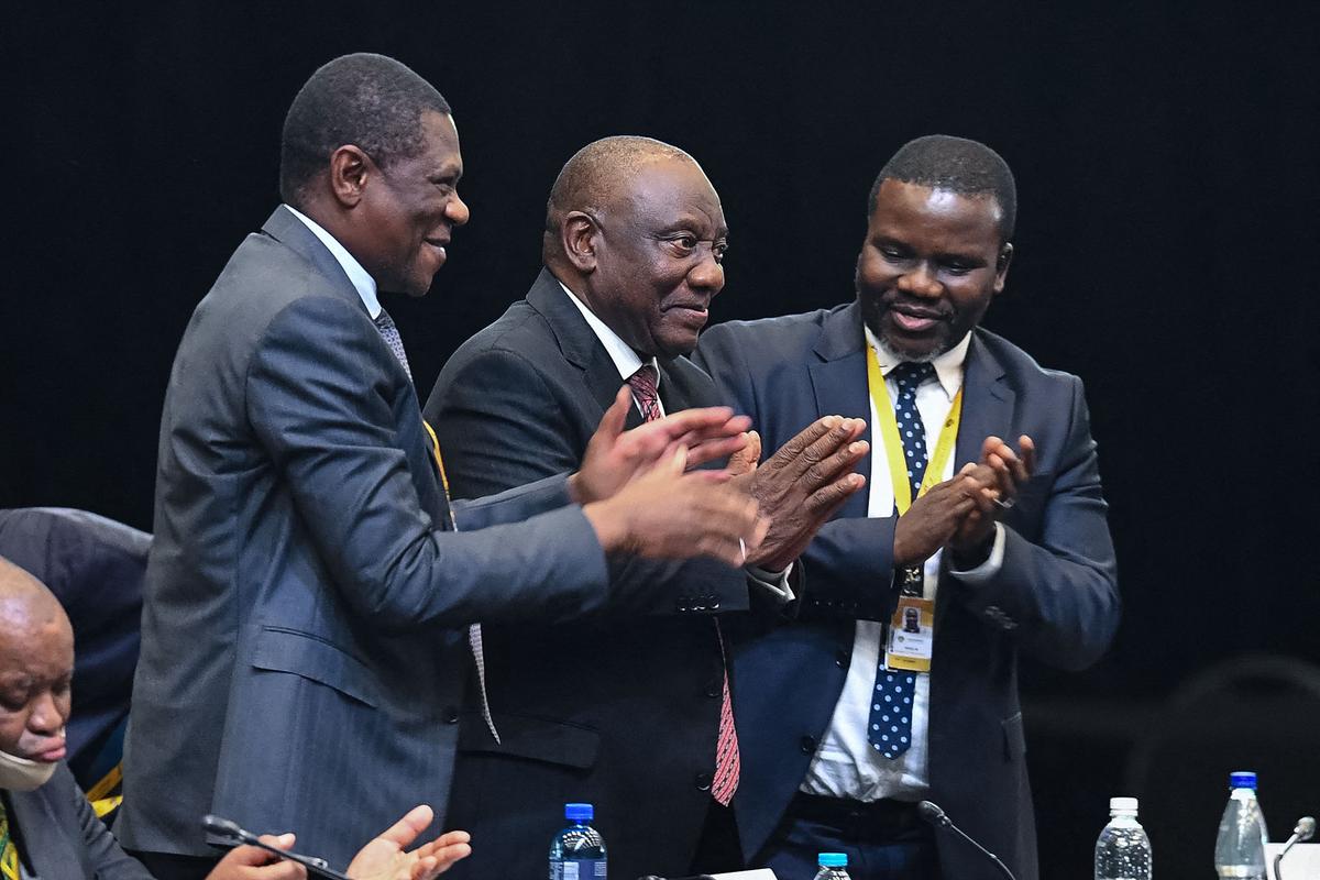 South Africa’s New 7-Party Coalition Government Raises Questions on How It Will Govern
