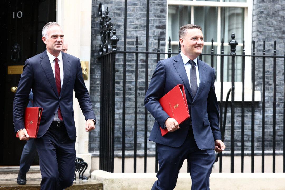 New Health Secretary Wes Streeting Says NHS Is ‘Broken’