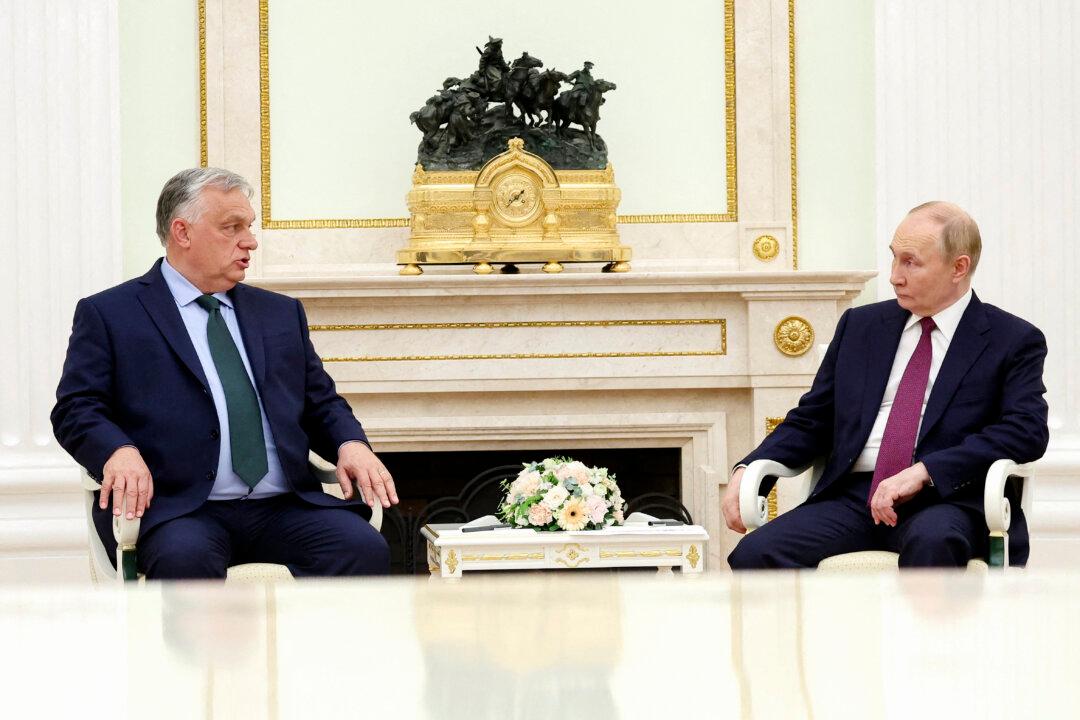 Hungary’s Orban Meets Putin in Push for Peace Talks on Russia–Ukraine War