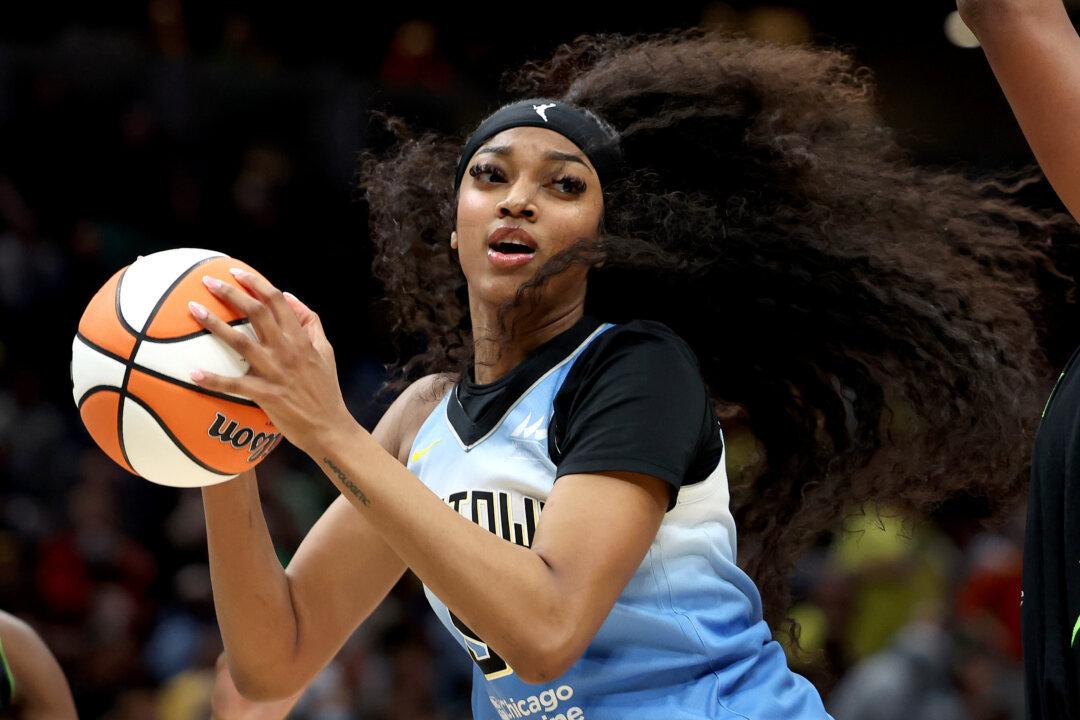 Storm Rally Past Sky; Angel Reese Sets Double-Double Mark