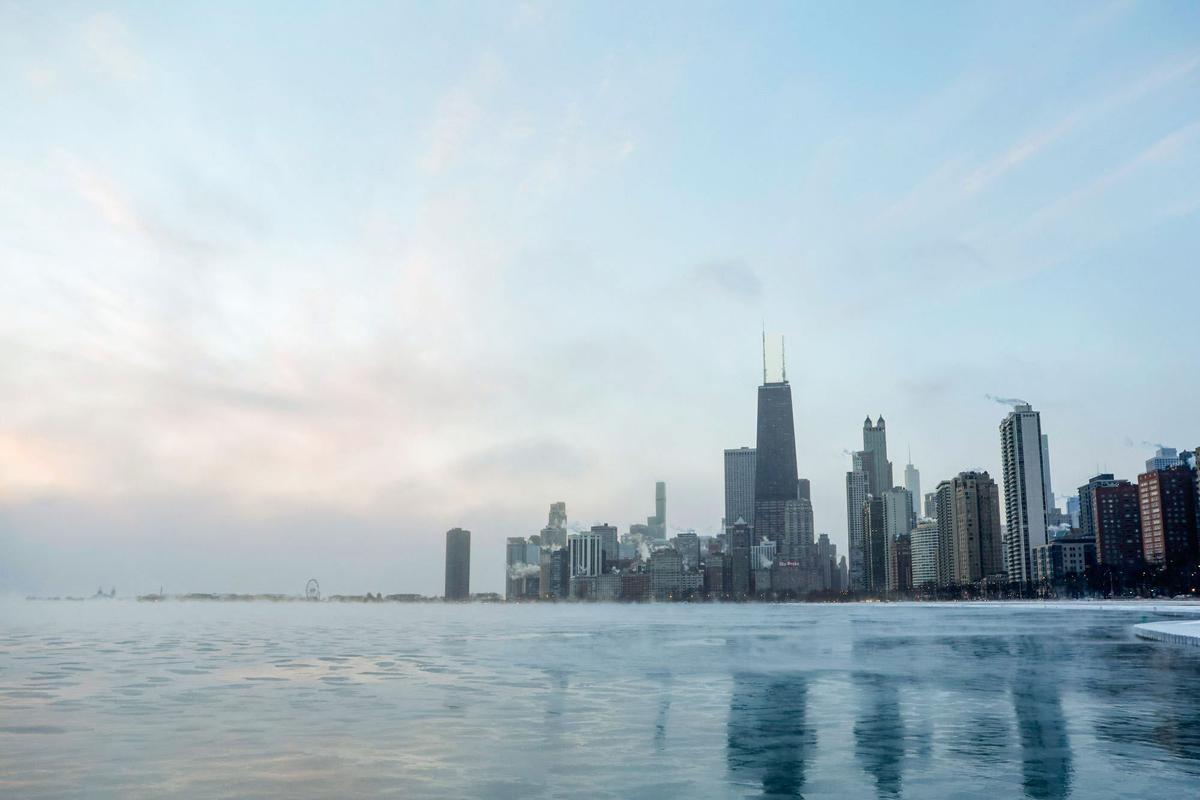 Crews Search Lake Michigan for 2 Chicago-Area Men Who Went Missing While Boating in Indiana Waters