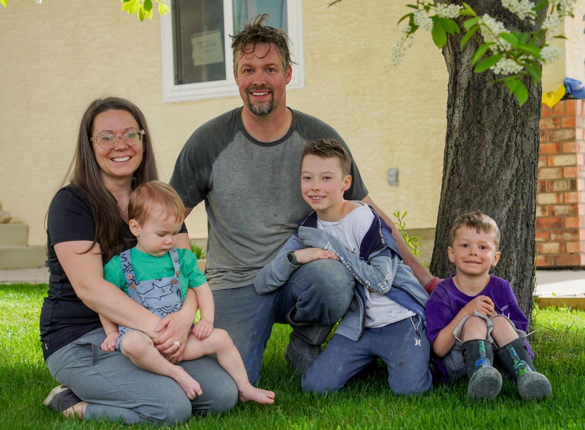 As Interest in Traditional Family Fades in Canada, Some Women Advocate for Revival