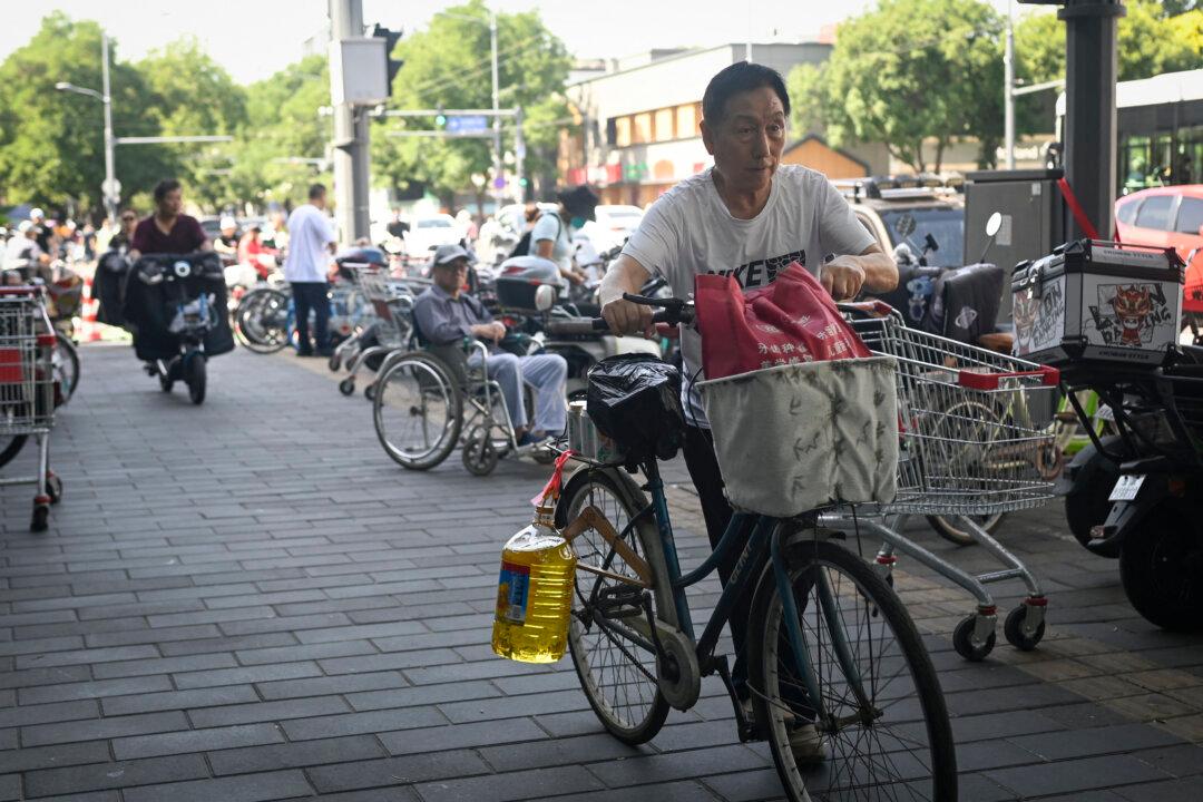 Without a Change of Political System, China’s Economy Will Always Be Second Class