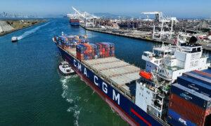 Experts Call for Action as US Shipping Industry Trails China