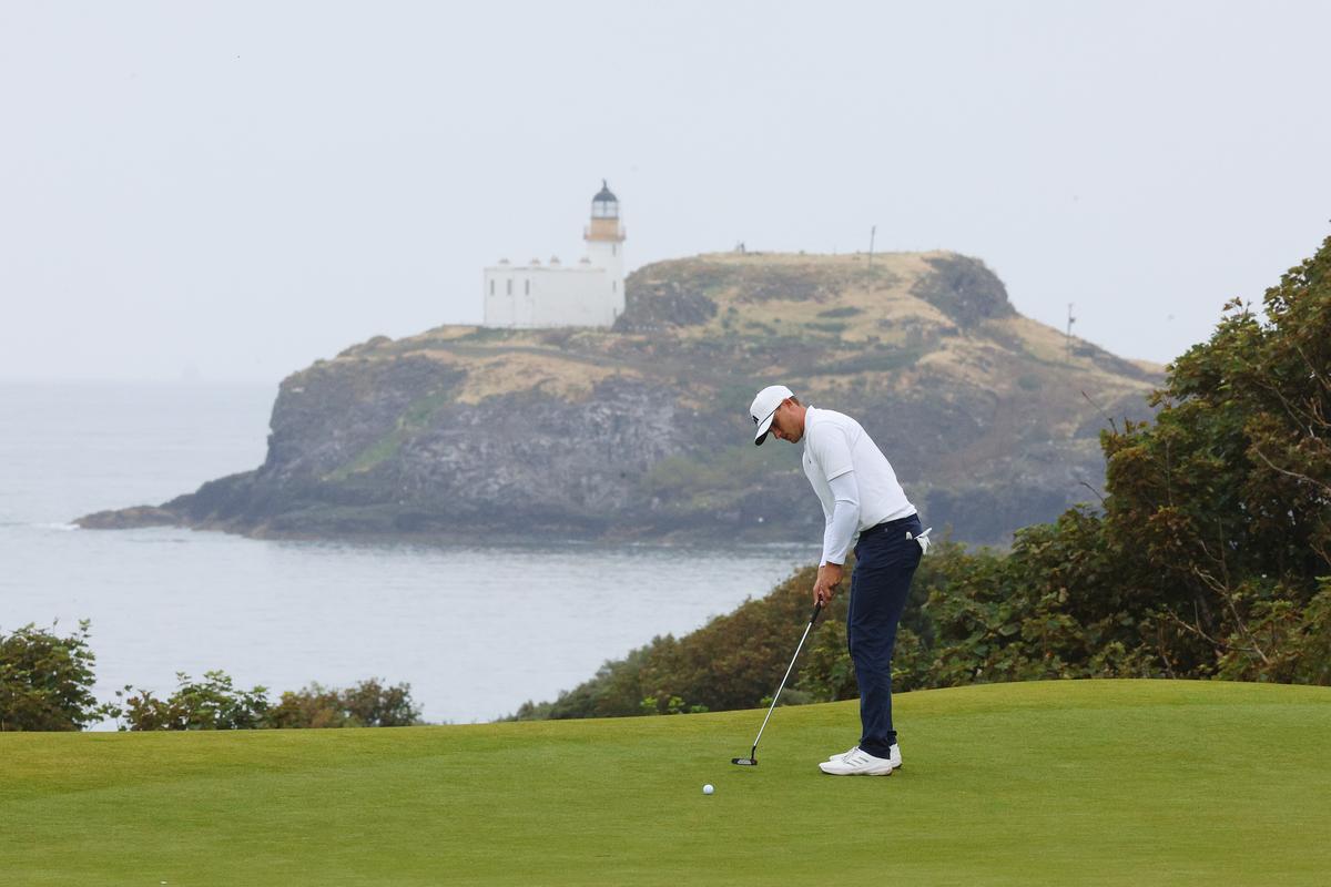 Ludvig Aberg Holds 2-Stroke Lead at Scottish Open