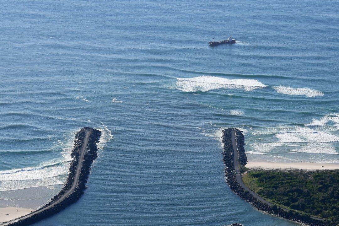 Dangerous Swell Before Fatal Boat Capsized