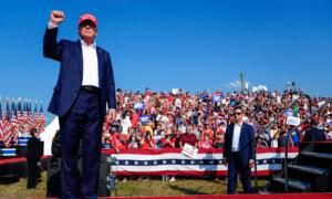 Republicans and Democrats Condemn Attack on Trump at Rally