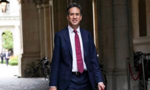 Ed Miliband Approves Solar Plant Despite Alleged Exposure to Uyghur Forced Labour