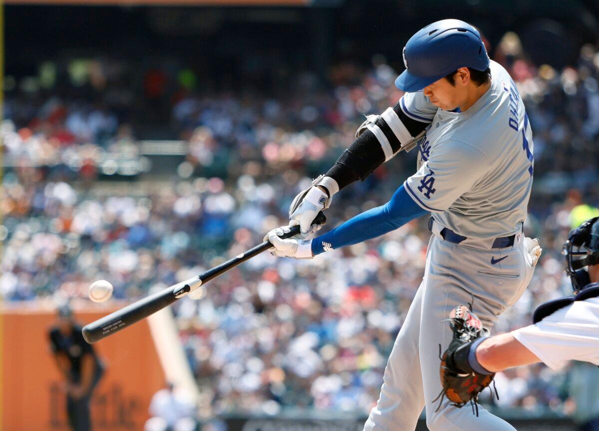Shohei Ohtani #17 of the Los Angeles Dodgers hits a fly ball for an out against the Detroit Tigers during the third inning at Comerica Park in Detroit, Michigan on July 14, 2024. (Duane Burleson/Getty Images)