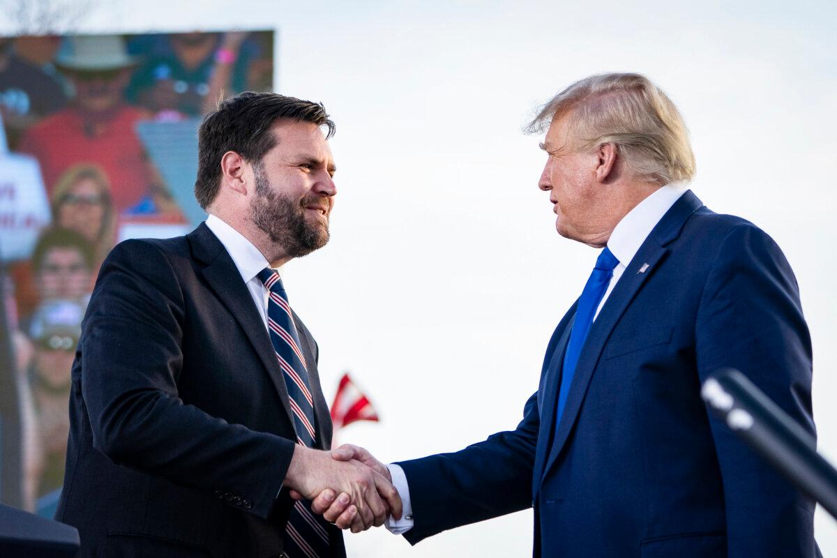 Trump Selects JD Vance as Running Mate | USNN World News J.D. Vance, Republican candidate for U.S. Senate in Ohio, shakes hands with former President Donald Trump during a rally in Delaware, Ohio, on April 23, 2022. (Drew Angerer/Getty Images)