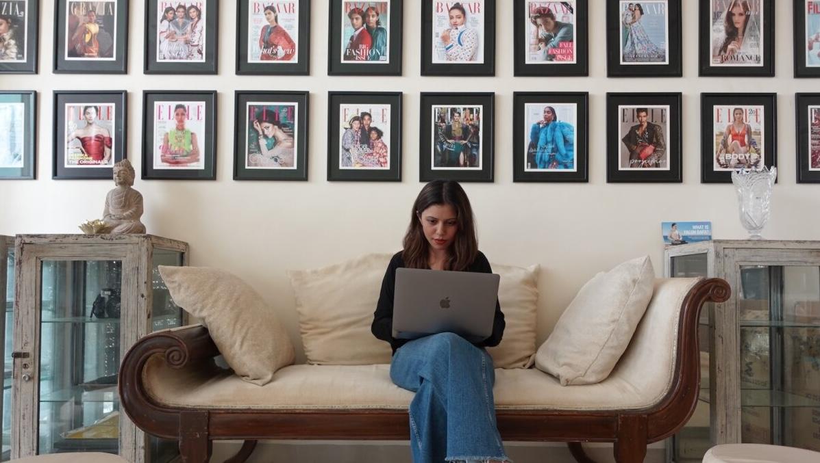 若いマネージャーは、新進気鋭のモデルたちを「芸術を表現するための媒体」ではなく「芸術の表現」として見ている。(ネハ・シャー提供)