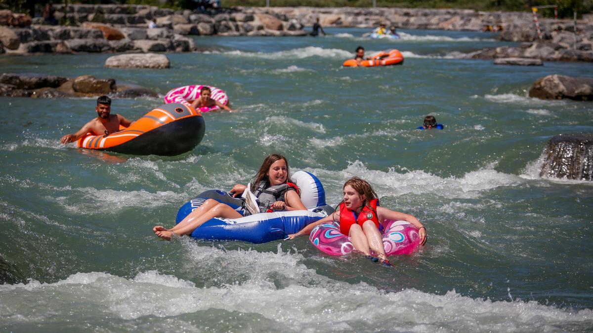 Western Canada Sweats in Renewed Heat Wave, Rivergoers Told to Avoid Cheap Floaties