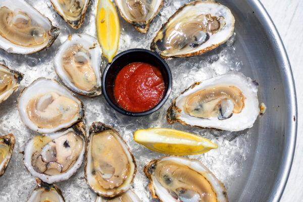 A few Sugar Shack Oysters at the Barnegat Oyster Collective in Barnegat, N.J. (Tyger Williams/The Philadelphia Inquirer/TNS)
