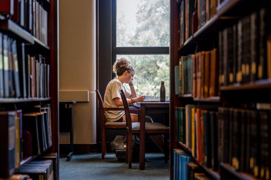 1.8 Million Student Loan Borrowers Face Wage Garnishment, No Tax Refunds, Lower Credit Score