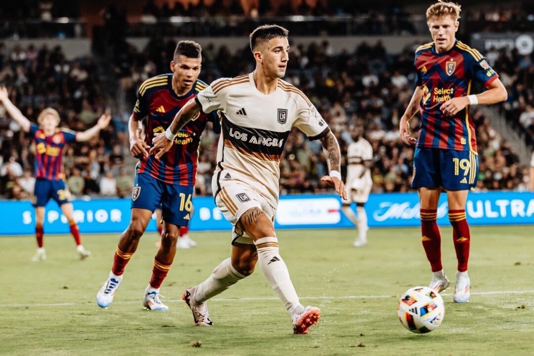 LAFC Draw Against Short-Handed Real Salt Lake