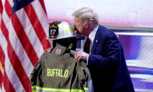 Trump Pays Homage to Firefighter Killed During Assassination Attempt