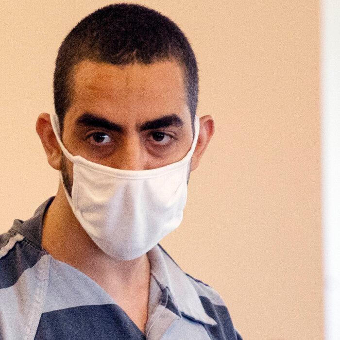 Salman Rushdie’s Alleged Assailant Won’t See Author’s Private Notes Before Trial