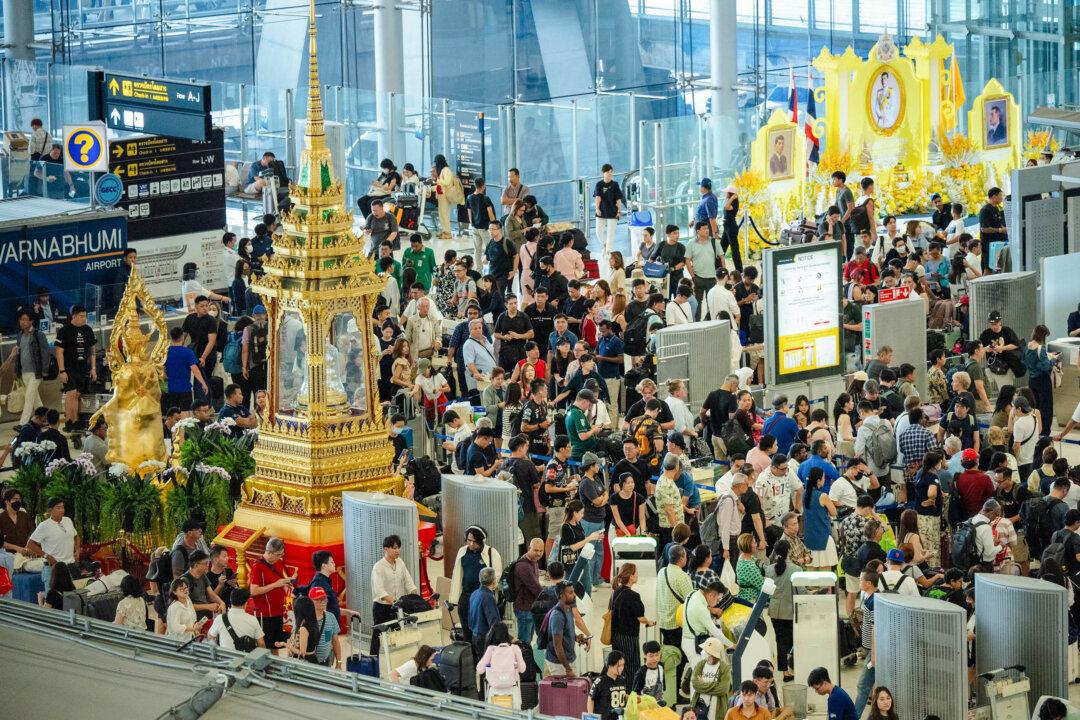 Global IT Outage Grounds Flights, Disrupts Banking, Takes Media Off Air