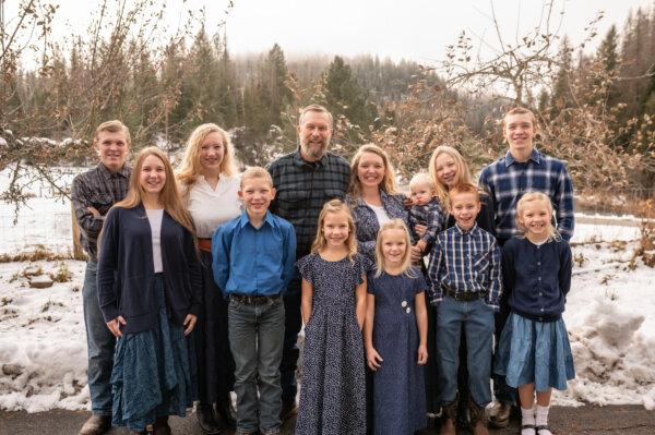 Josh and Carolyn Thomas with their children. (Courtesy of Homesteading Family)