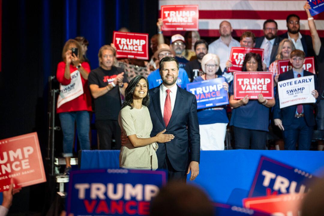 Vance Returns to Ohio Hometown for First Solo Rally as Trump’s Running Mate