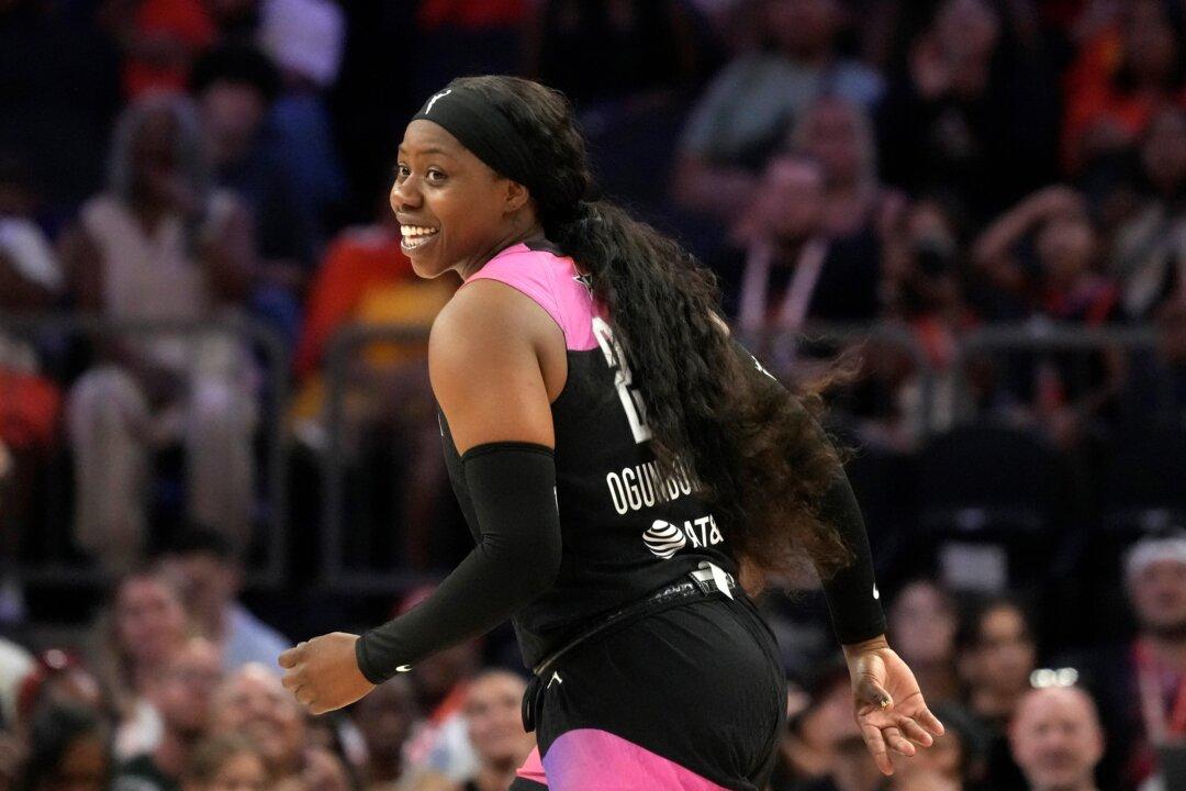 Wings Overcome 22-point Deficit, Hand Sparks Seventh Consecutive Loss