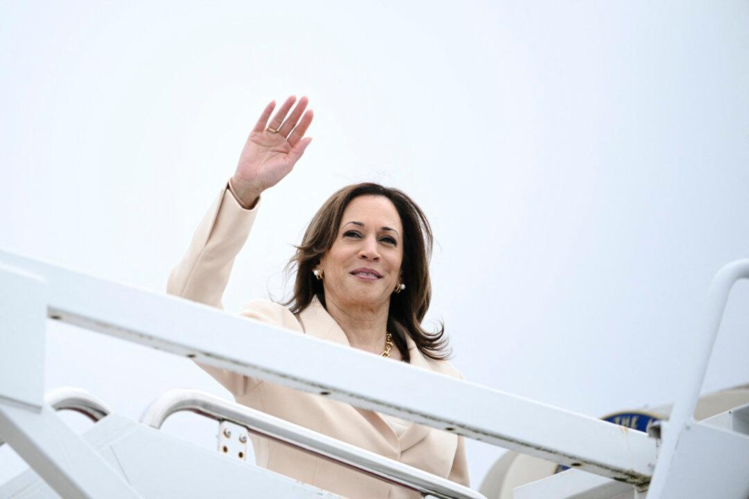 Harris Says She Is Ready to Debate Trump