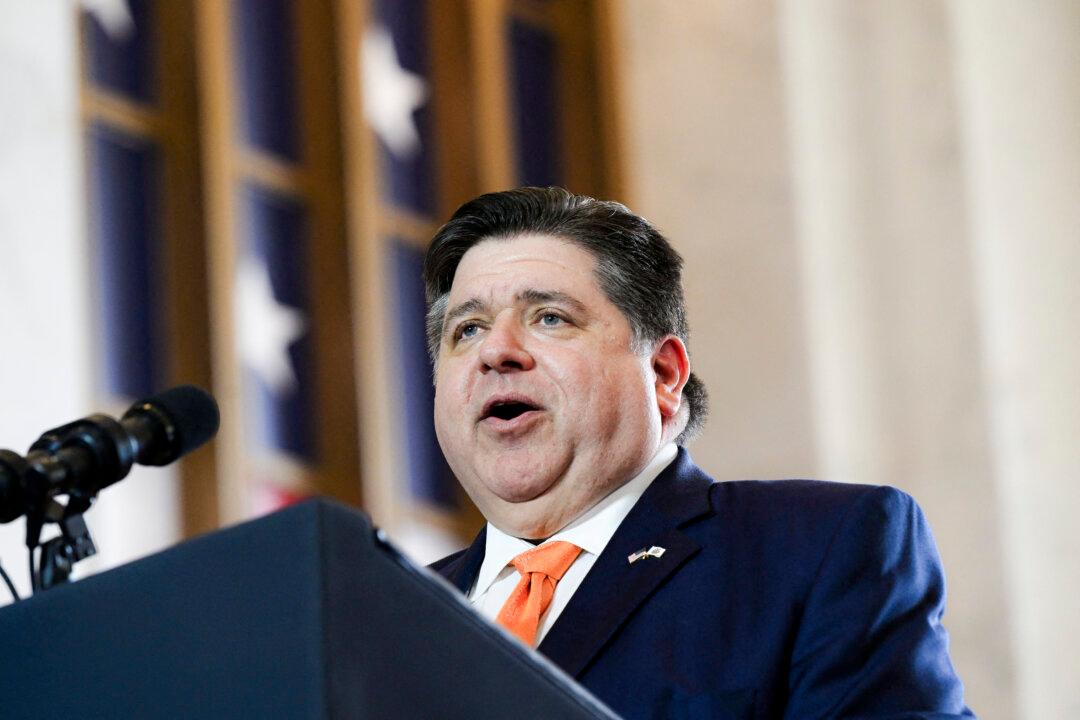 Illinois Gov. Pritzker Signs Law Expanding College Aid Programs to Illegal Immigrants