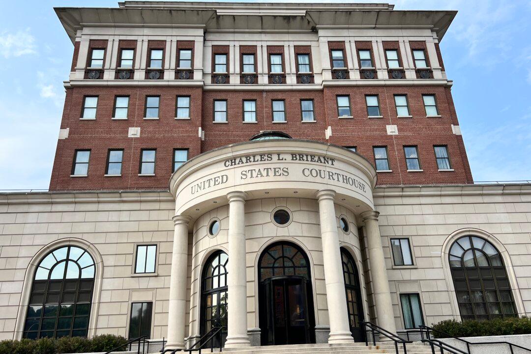 Dual US–Albanian Citizen Arrested Over Alleged Support for ISIS: DOJ