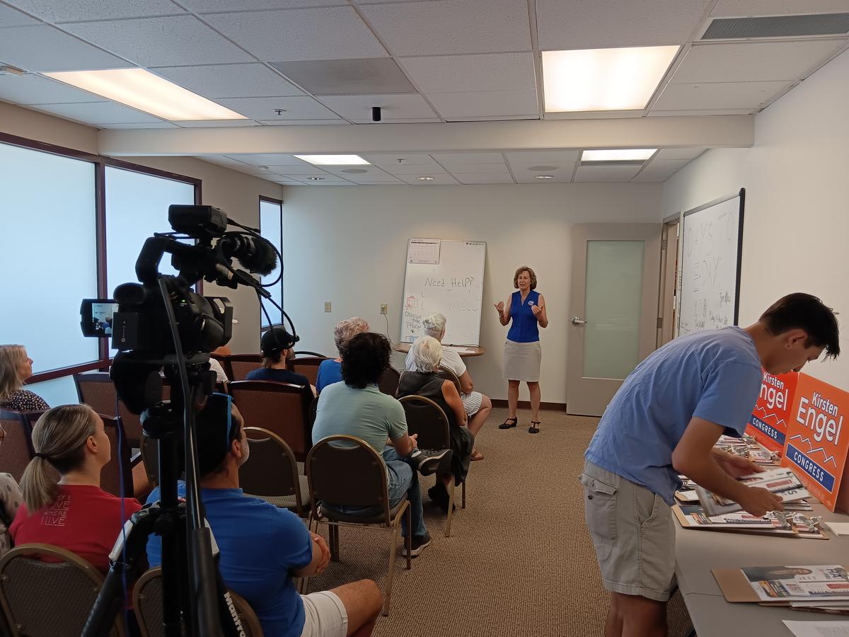 Harris Campaign, Engel Canvas in Arizona’s Border Battleground District