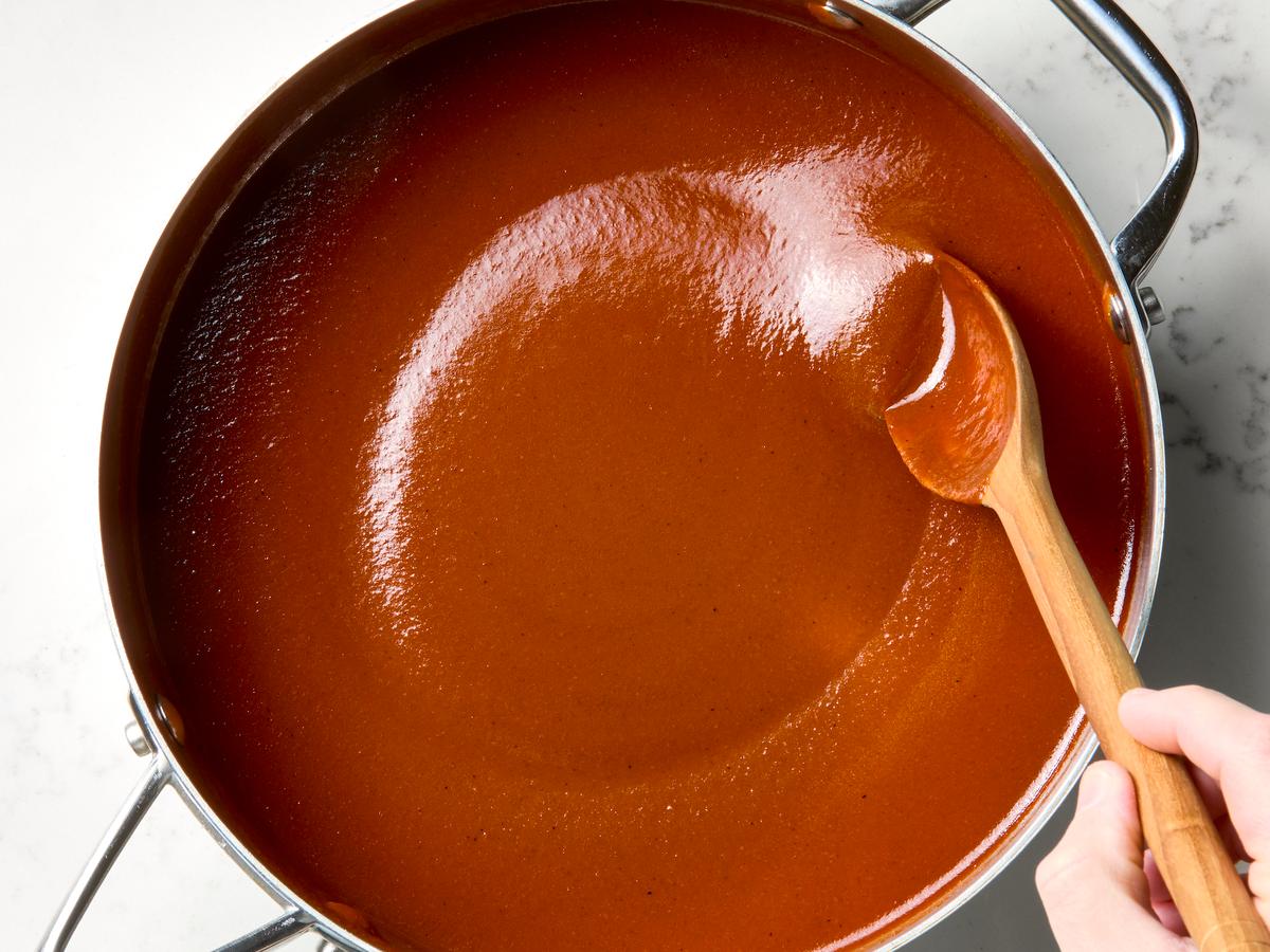 My Homemade Enchilada Sauce Is so Good, I Keep a Batch in My Fridge at All Times