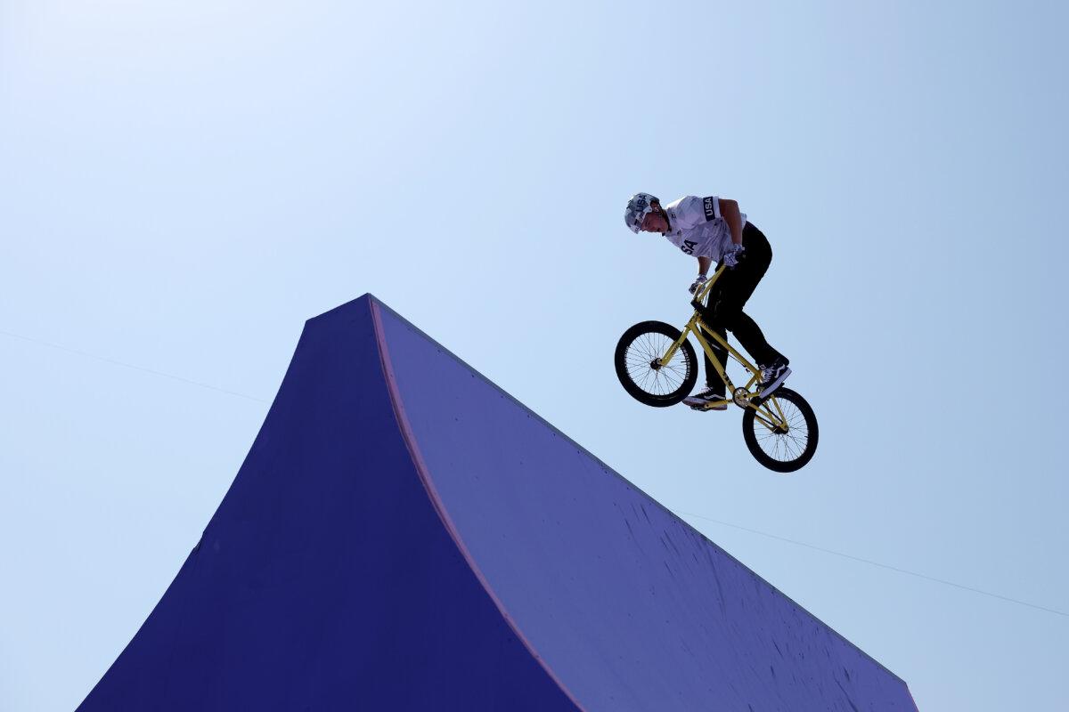 Hannah Roberts of Team United States competes during the Women's Park Qualification on day four of the Olympic Games Paris 2024 at Place de la Concorde in Paris on July 30, 2024. (Alex Broadway/Getty Images)