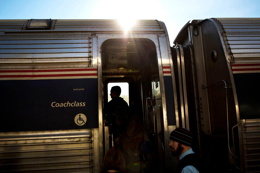 DOJ Files Complaint Against Norfolk Southern for Passenger Train Delays on New York-to-New Orleans Line