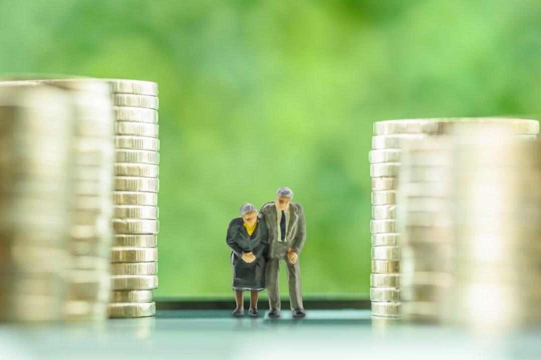 Proposed Bills May Reduce Taxes for Seniors