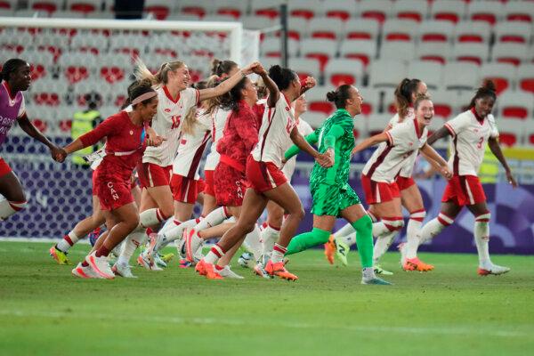 Canada Women’s Soccer Team Reaches Olympics Quarter Finals