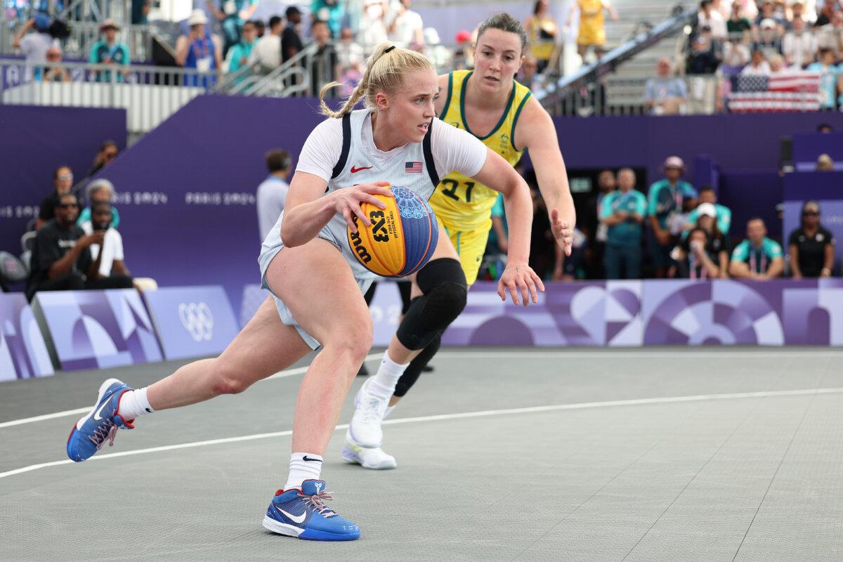 Hailey van Lith of Team United States competes during the Women's Pool Round match between Team United States and Team Australia on day six of the Olympic Games Paris 2024 at Esplanade Des Invalides in Paris on August 1, 2024. (Elsa/Getty Images)