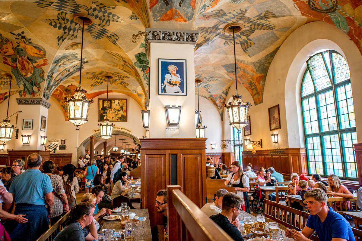 According to legend, composer Wolfgang Amadeus Mozart once dined at the Hofbräuhaus beer hall. (RossHelen/Shutterstock)